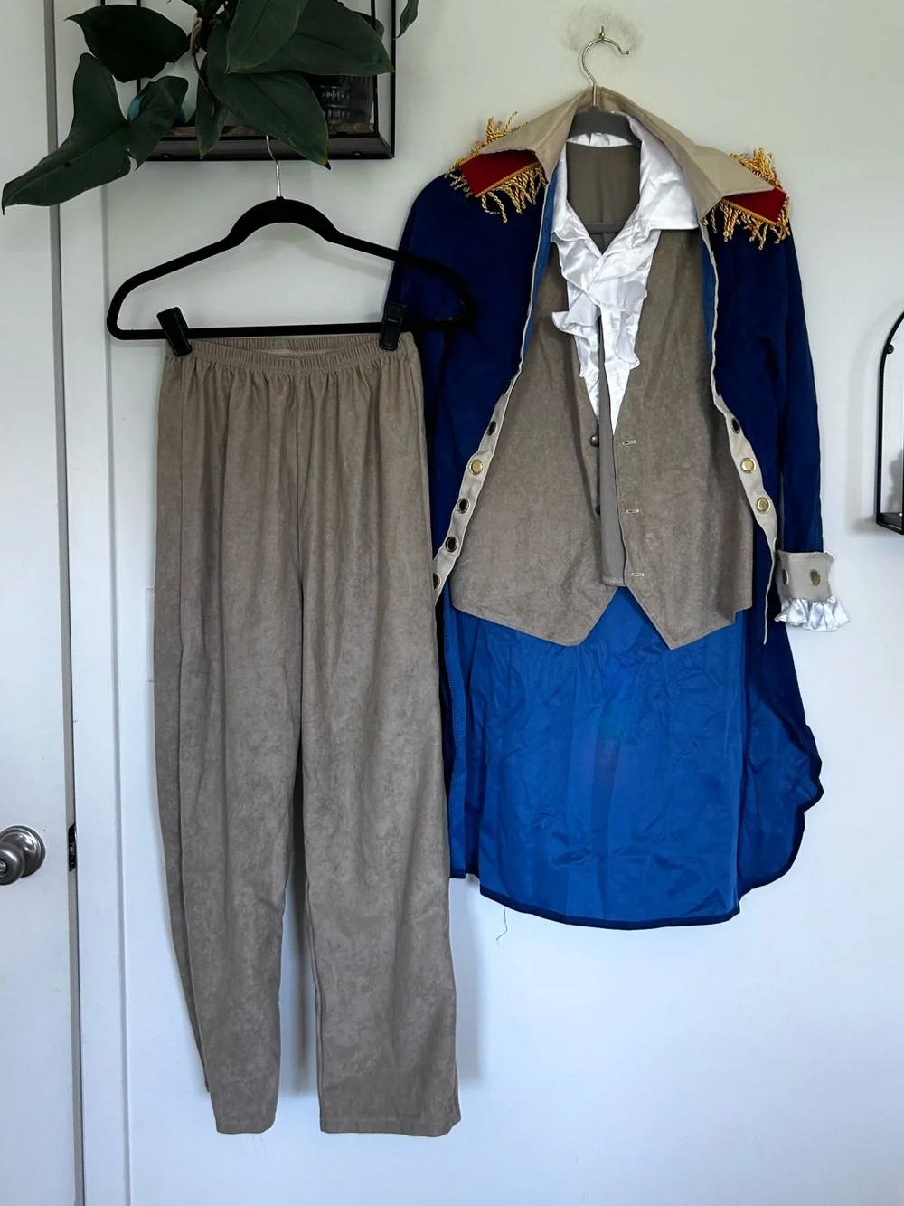NWOT Spooktacular Creations George Washington Children’s Halloweeen Costume Lrg